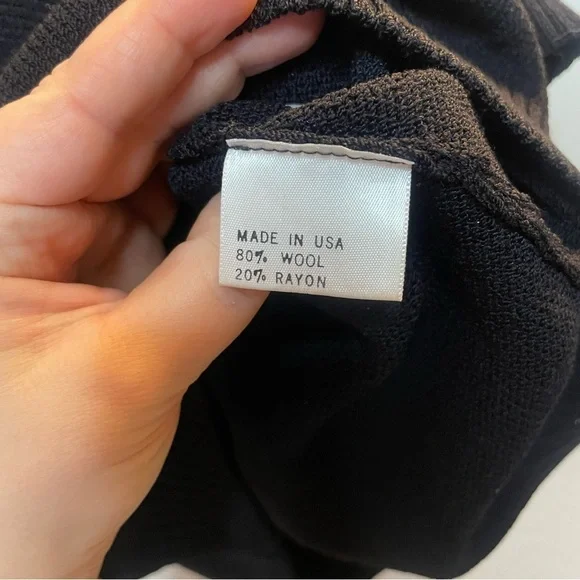 St. John Sport Wool Blend Top Large - Picture 5 of 6